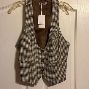 NWT Vest